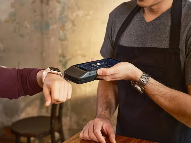 Carteira do Apple Pay passa a suportar cartões da VR oficialmente no Brasil