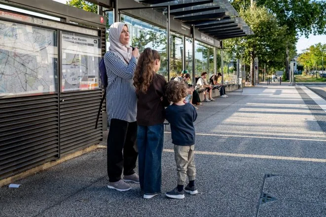 L’éprouvante rentrée d’une famille en quête d’un toit