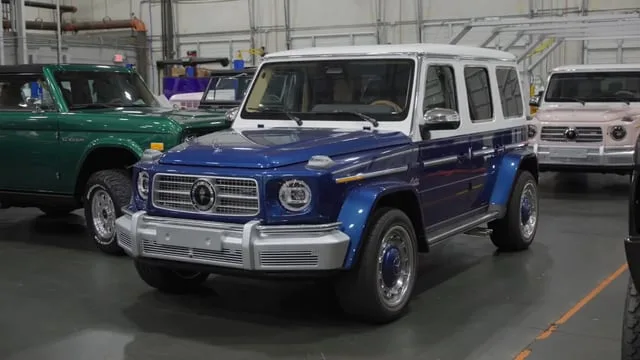 La compañía automovilística Buford fabrica autos nuevos que parecen sacados directamente de la década de 1960