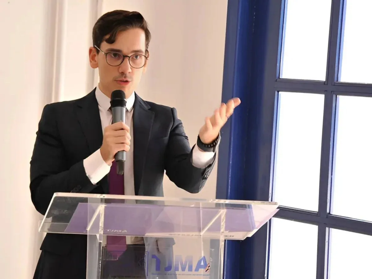Juiz pernambucano denuncia preconceito por sotaque em restaurante de POA