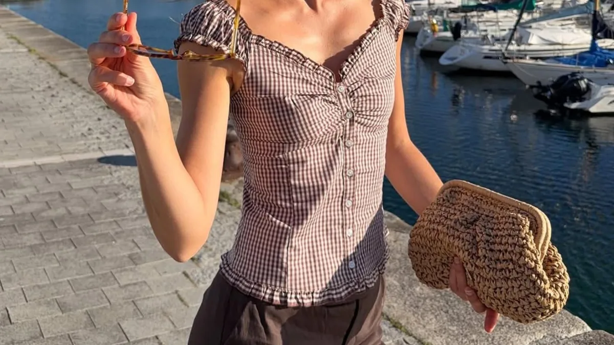 Los bolsos de rafia vuelven a ser el accesorio estrella del verano: tres diseños de Surkana que elevan cualquier look