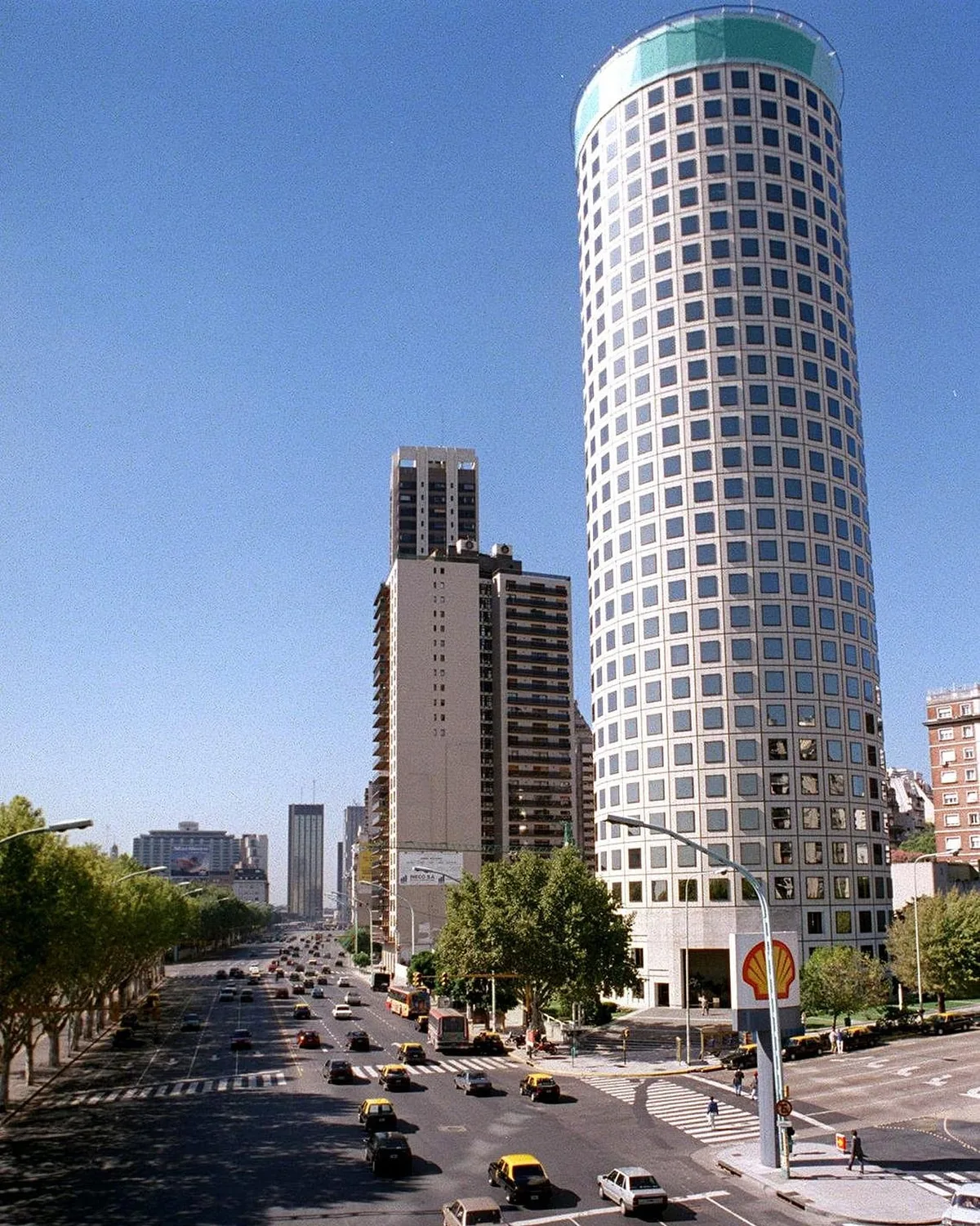 Investigan una presunta trama de US$500 millones para vender dólar oficial al blue durante el gobierno de Alberto Fernández