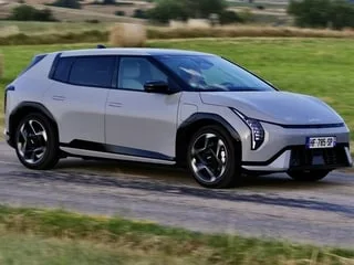 Essai auto : la Kia EV4 affiche de grosses ambitions