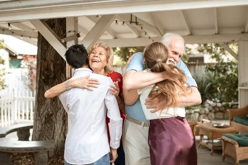 Día del Abuelo 2026: ¿Se trabaja este 28 de agosto?; esto dice la LFT