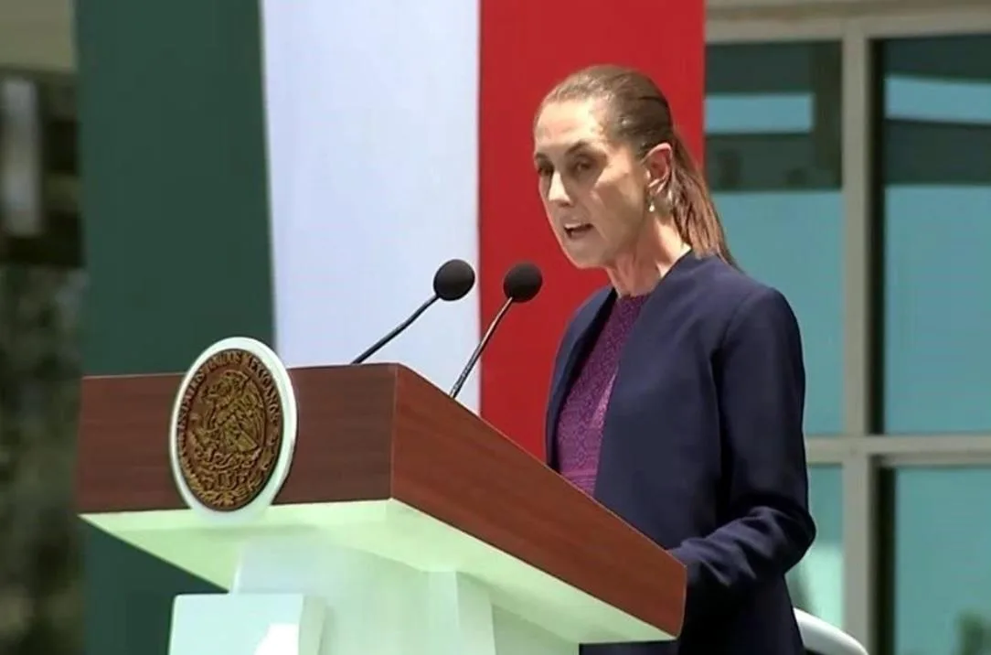 Sheinbaum pide a Fuerzas Armadas ejercer sin privilegios y con humildad