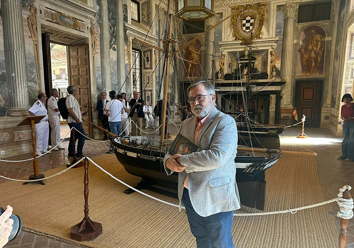 José Calvo Poyato recrea a la Armada Invencible: «Los ingleses pusieron el nombre con sorna, pero fue verdad, porque no la vencieron»