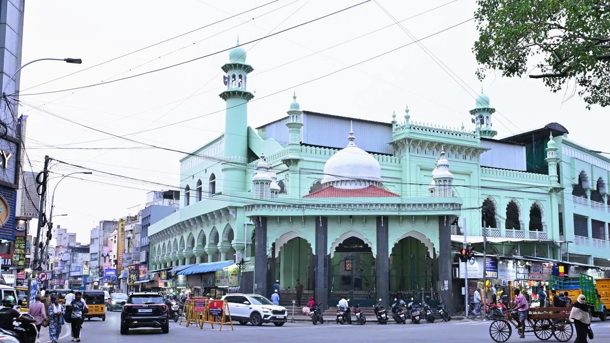 In Chennai’s Periamet, historic restaurants meet bachelor canteens