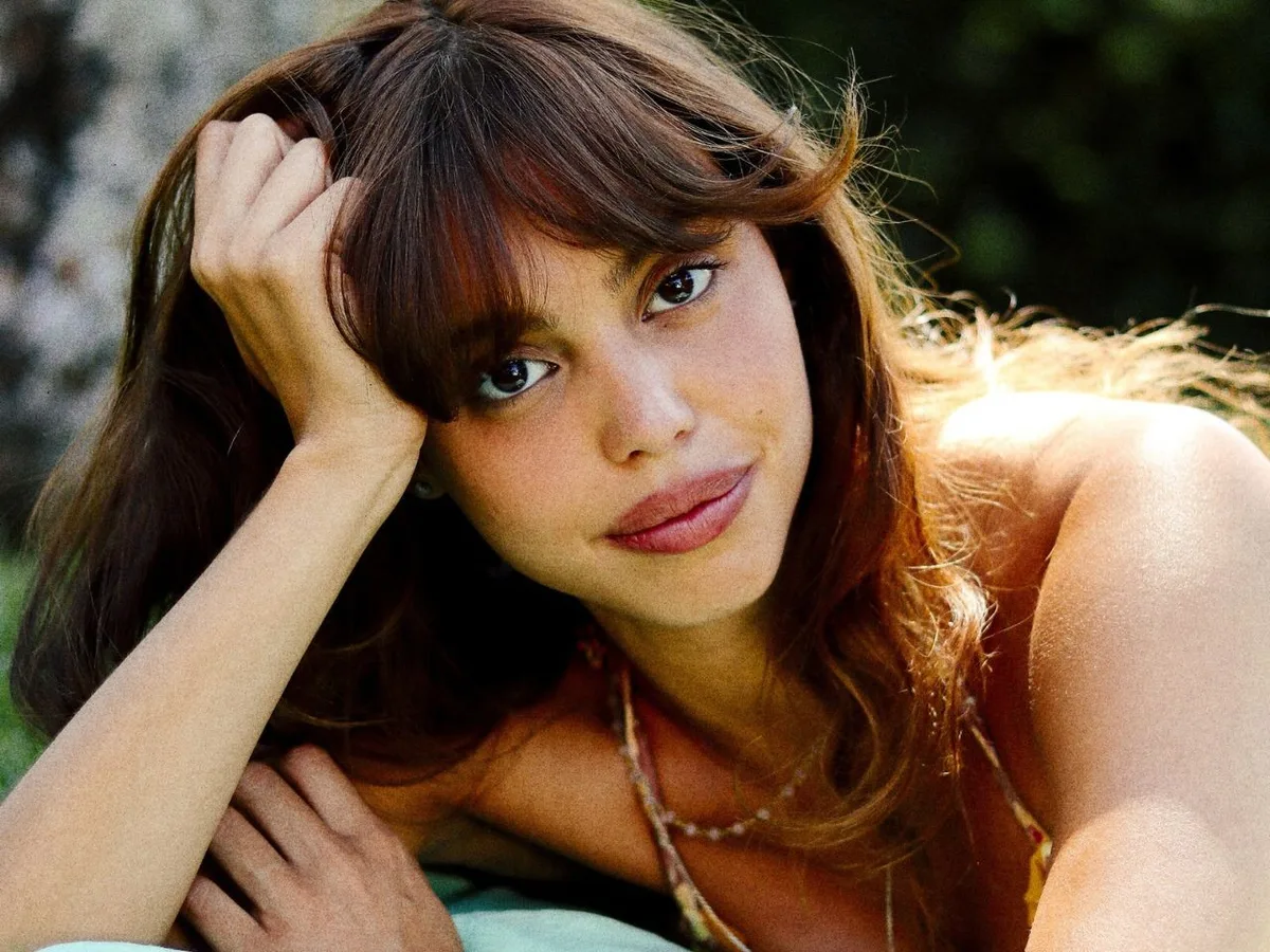 Dora Sanches: conheça a cantora de MS que chegou ao Grammy Latino na disputa por Artista Revelação