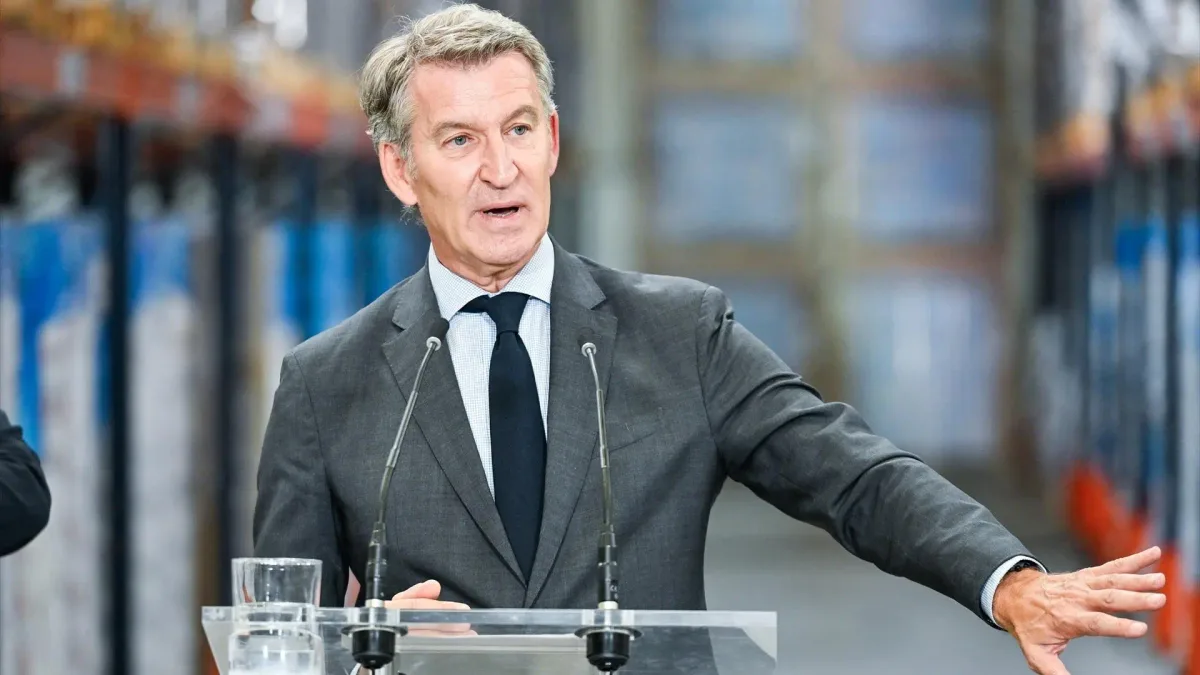 Feijóo propone un IVA del 0% para alimentos básicos, deflactar el IRPF y reducir impuestos de la energía para luchar contra la inflación