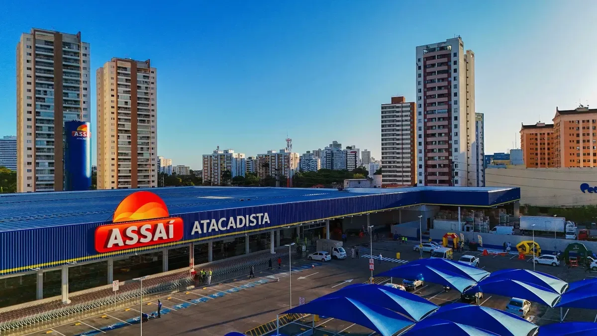 Rede de supermercados abre cerca de 145 vagas de emprego na Bahia