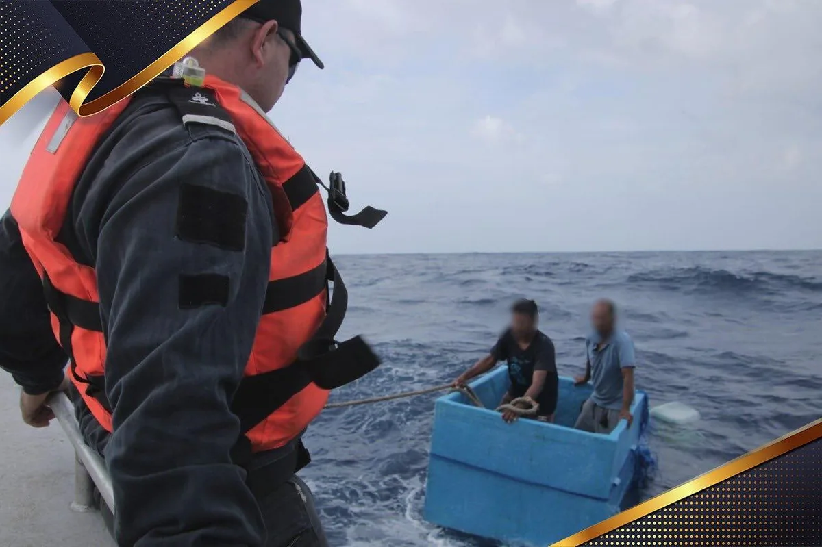Marina rescata a dos pescadores tras 5 días a la deriva en Chiapas; sobrevivieron sobre una hielera