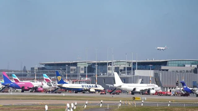 Luftverkehr: Laut Airlines kein Kerosinmangel am Hamburger Flughafen