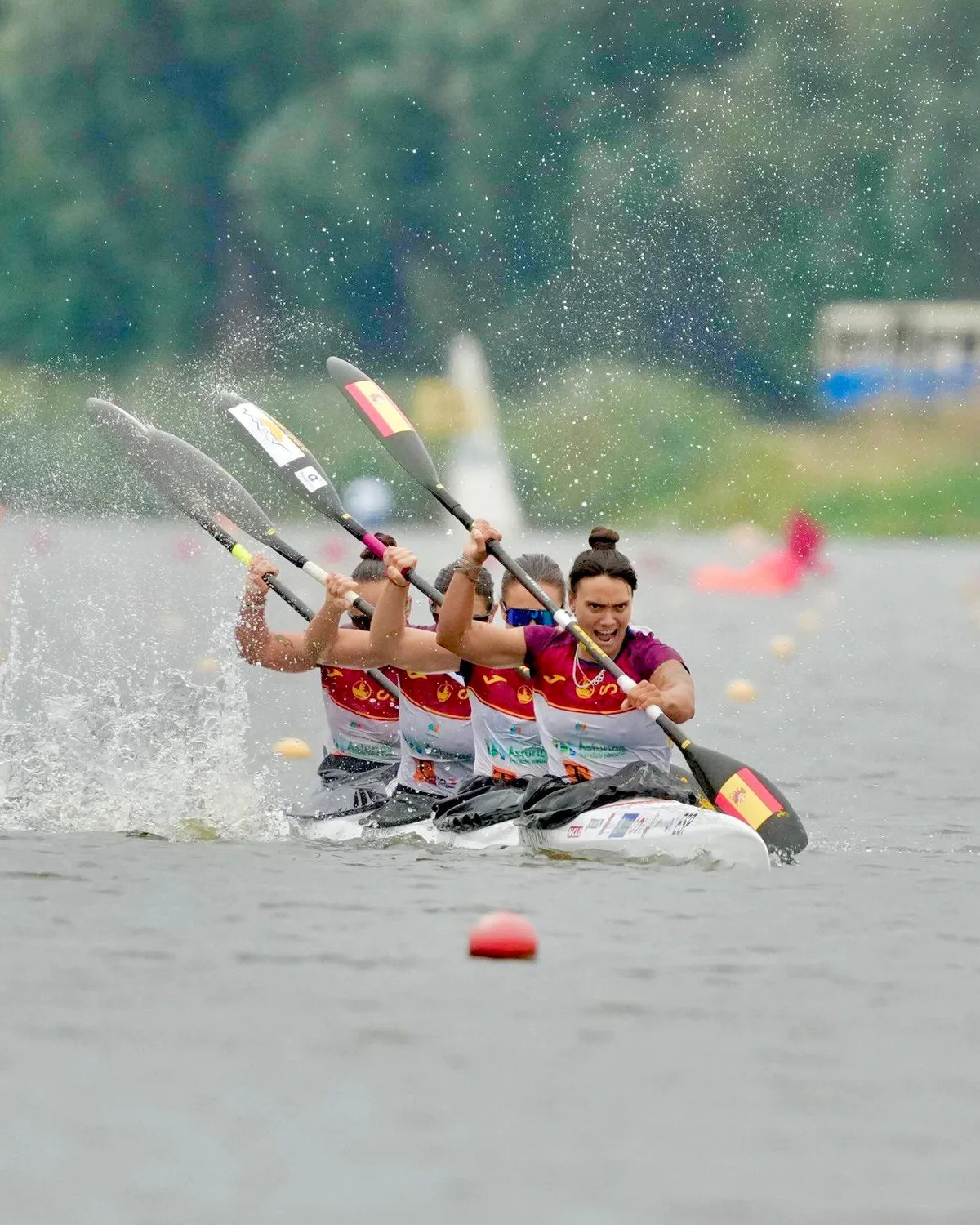 El K4 500 femenino no falla a su cita con el podio y Pelachs se une