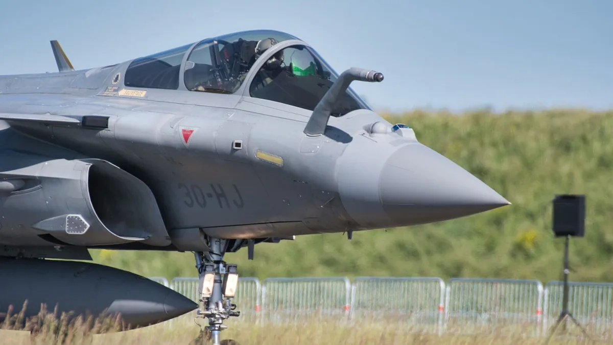 Rafale : Dassault fait l'essai de deux IA différentes en plein vol