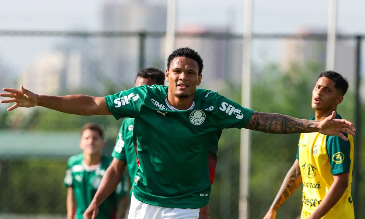 Palmeiras bate XV de Jaú e chega a quatro vitórias seguidas no Paulista sub-20