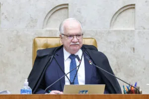 Supremo só vai analisar conduta de Mendonça no dia 23, decide Fachin