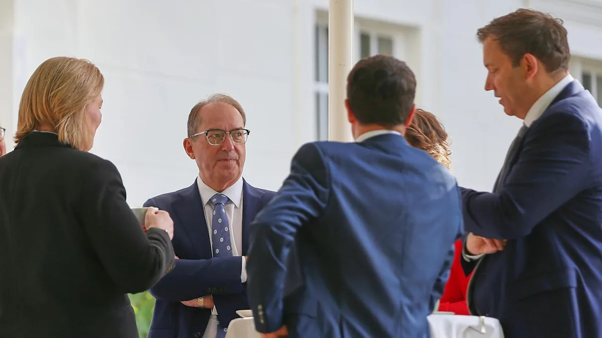 BILD exklusiv - Reform-Geheim-Gipfel heute Abend im Kanzleramt