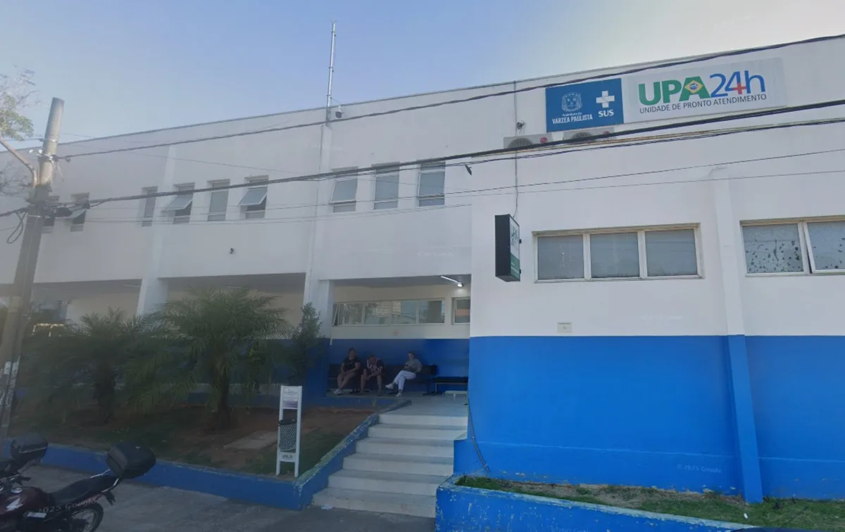Motociclista morre após bater veículo contra árvore em Várzea Paulista