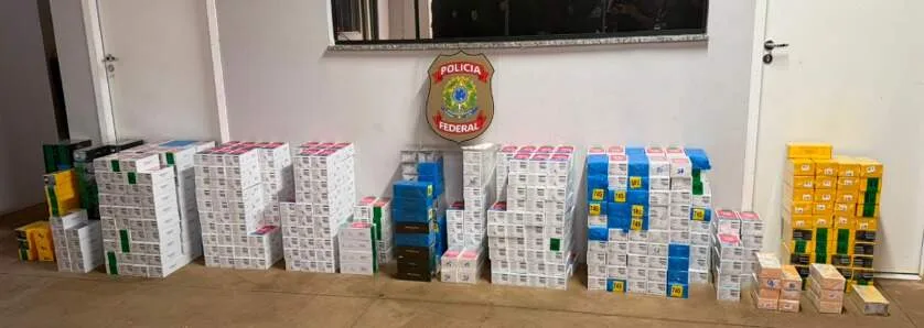 Soldado da PM e comparsa são presos pela PF com 650 celulares sem nota fiscal