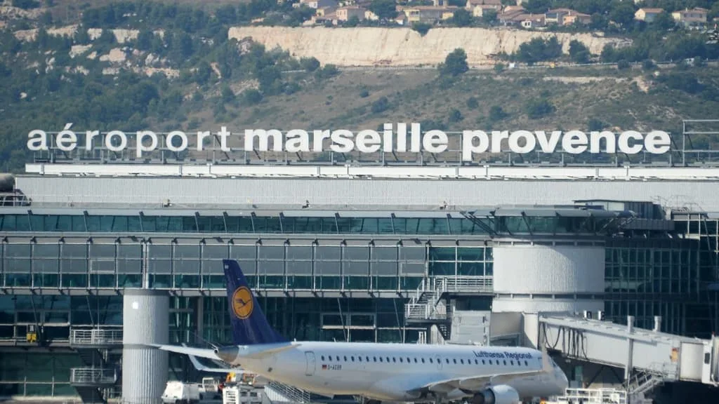 Des vols annulés et retardés à l'aéroport Marseille Provence en raison du dysfonctionnement d'un outil météo