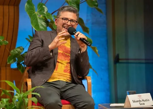 Fracasaré mejor: sobre La consagración de la maldita primavera de Eduardo Huchín Sosa, por Chritopher Domínguez Michael