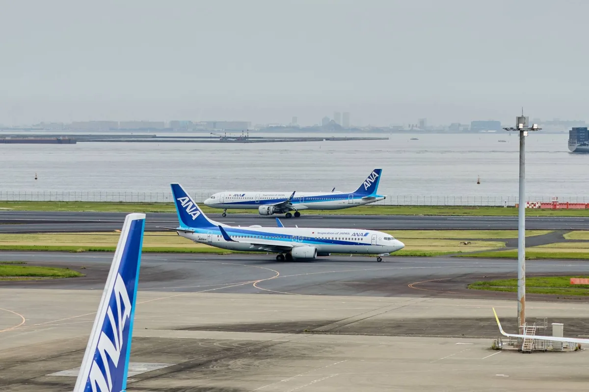 ANA plane makes emergency landing at Naha Airport