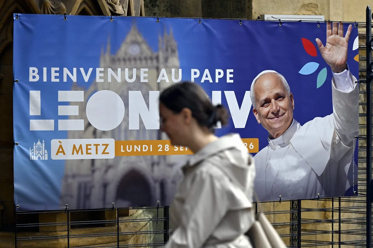 Pape en France : la mairie de Metz pourra financer des écrans géants