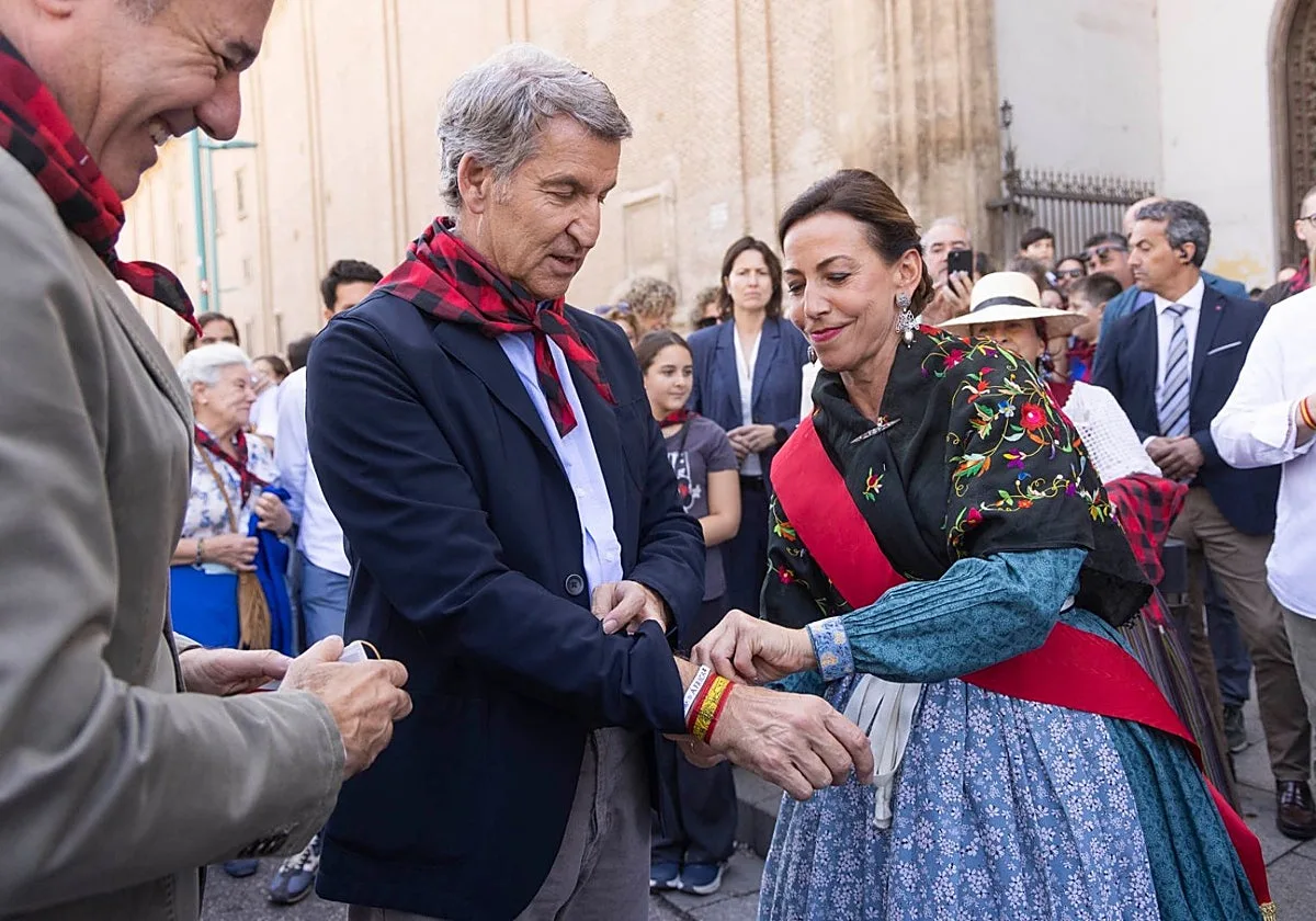 Feijóo eleva el tono: «Señor Sánchez: ¿dónde está el oro de Maduro? ¿Cuántas cajas fuertes hay como la de Zapatero?»