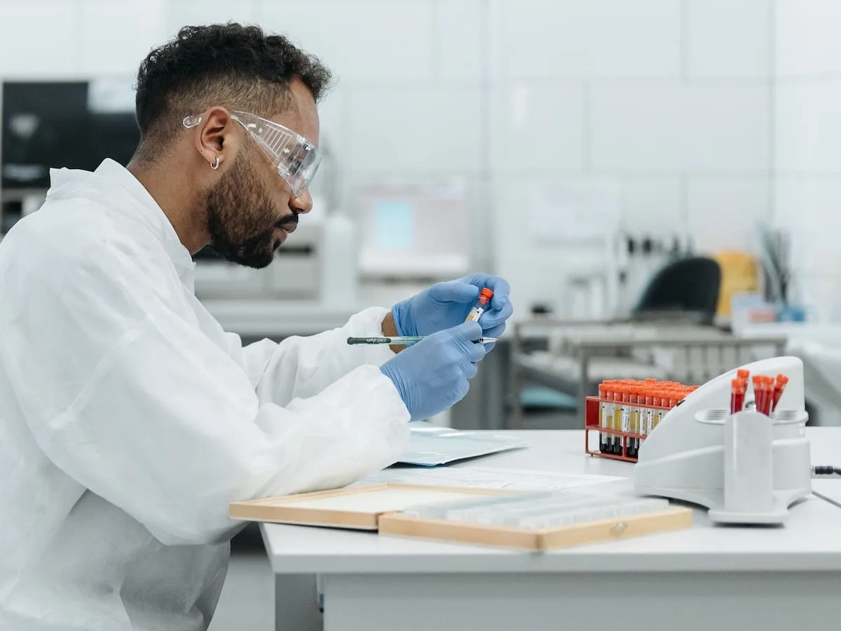 Blood labs service faces scramble to keep critical blood tests running