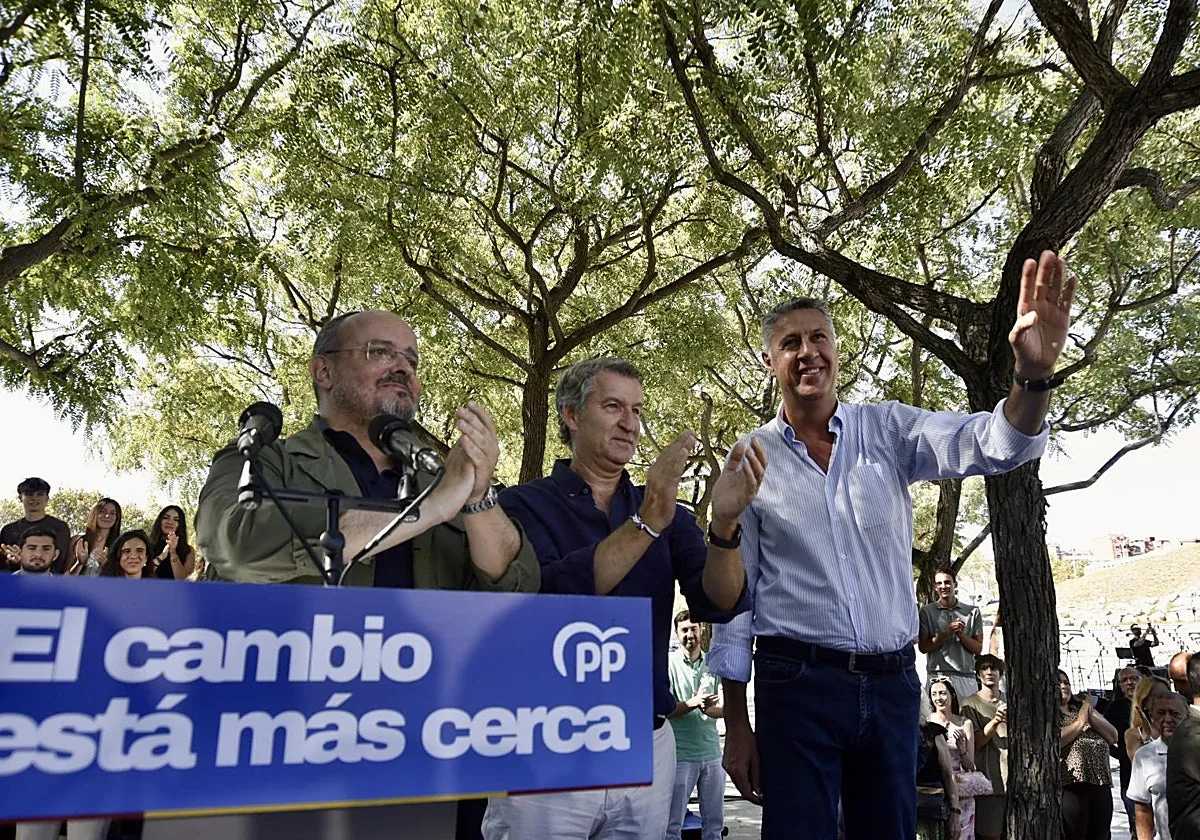 Feijóo confía en el empuje del PP en Cataluña para propiciar la «limpieza total» y un «cambio real» en el Gobierno