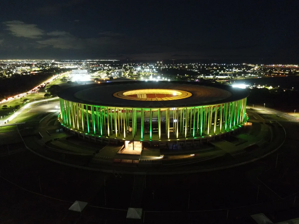 Diretor da Fifa trata paralisação do futebol com naturalidade na Copa de 2027: "É um projeto de país"