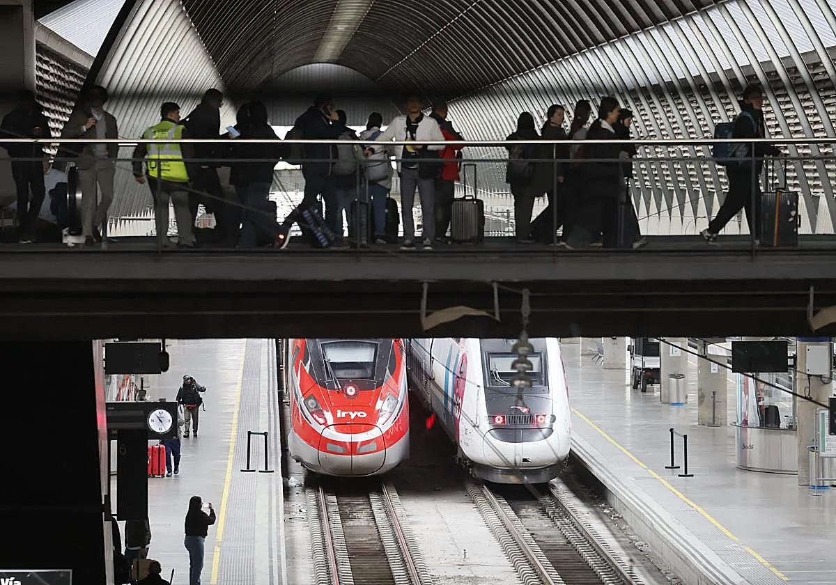 Una nueva avería corta la línea de alta velocidad entre Málaga y Madrid y la media distancia en Sevilla
