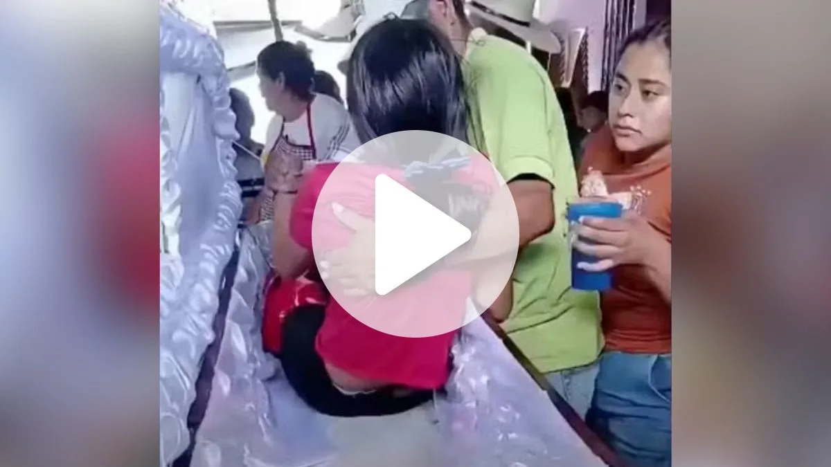 VÍDEO: Adolescente recupera a consciência e levanta dentro de caixão após ser dada como morta pela família