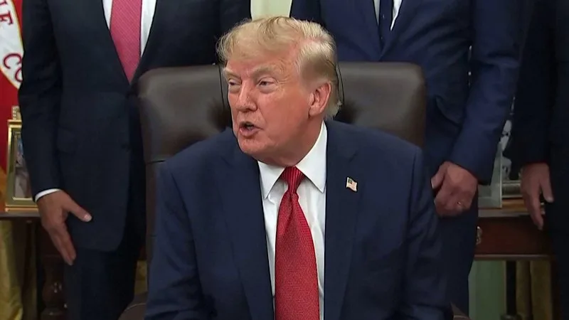 Trump makes Greenland vow as he bans media outlets