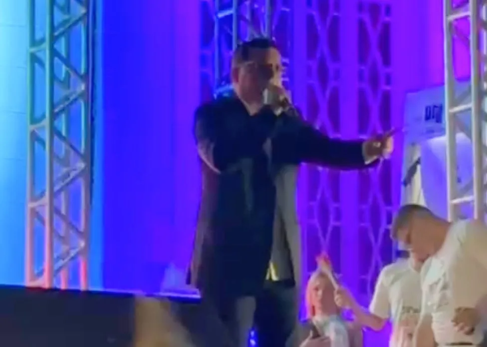 Germano Marinho agradece governo por show de Gaby Amarantos na Parada LGBT+