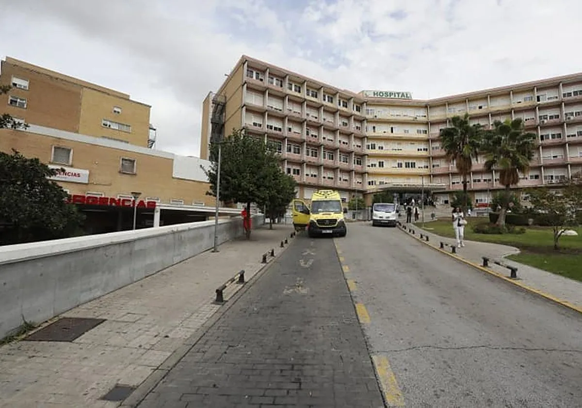 La joven herida en el incendio de Coria evoluciona bien tras sufrir una fractura en una pierna