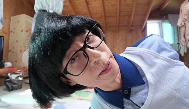 '60kg 뼈말라' 유재석, 경력직 주우재 기죽이는 속옷 모델 포즈 "완판이야"(놀뭐)
