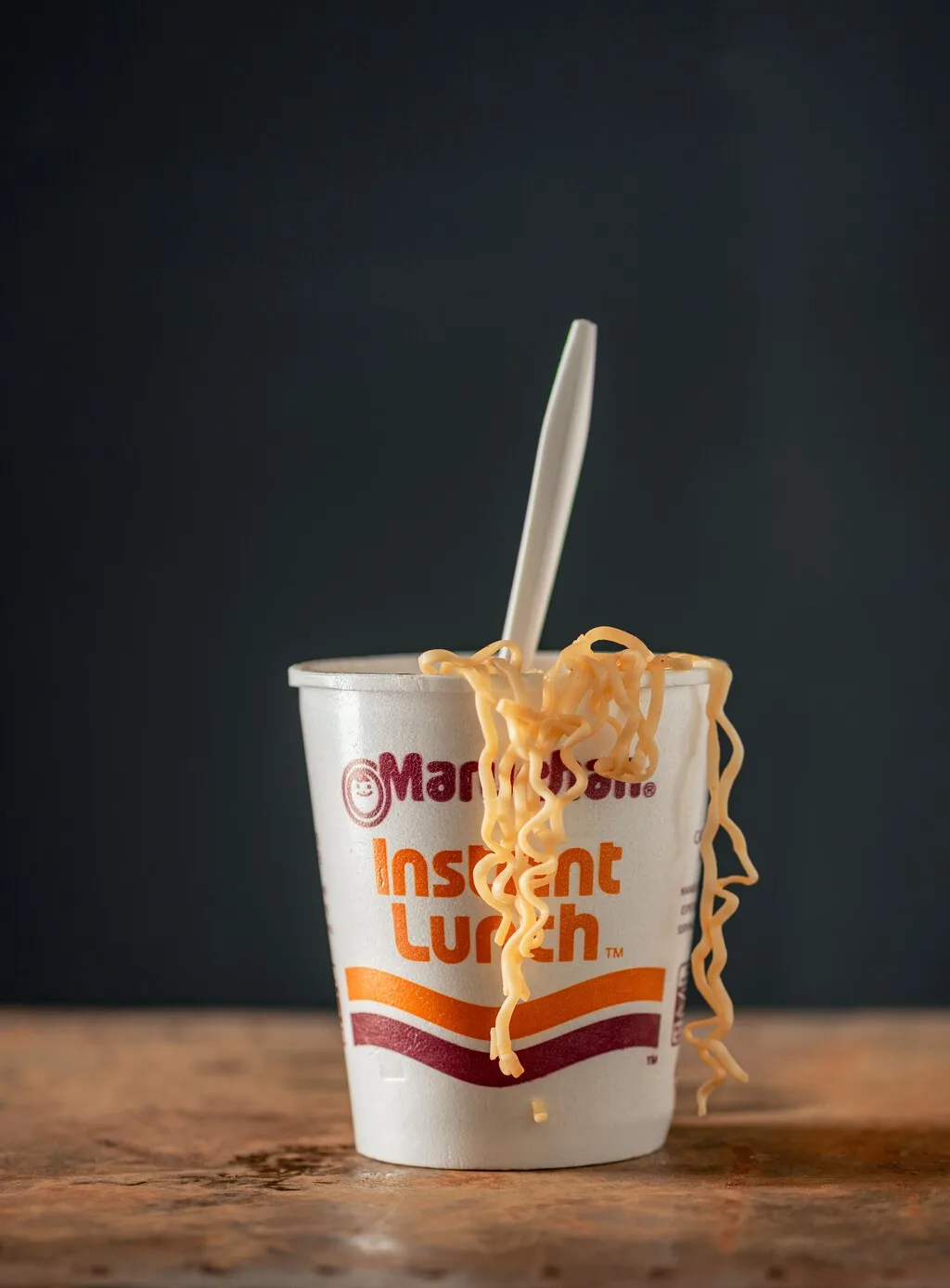 México prepara otro golpe al bolsillo: botanas, bebidas y hasta la Maruchan podrían pagar más impuestos