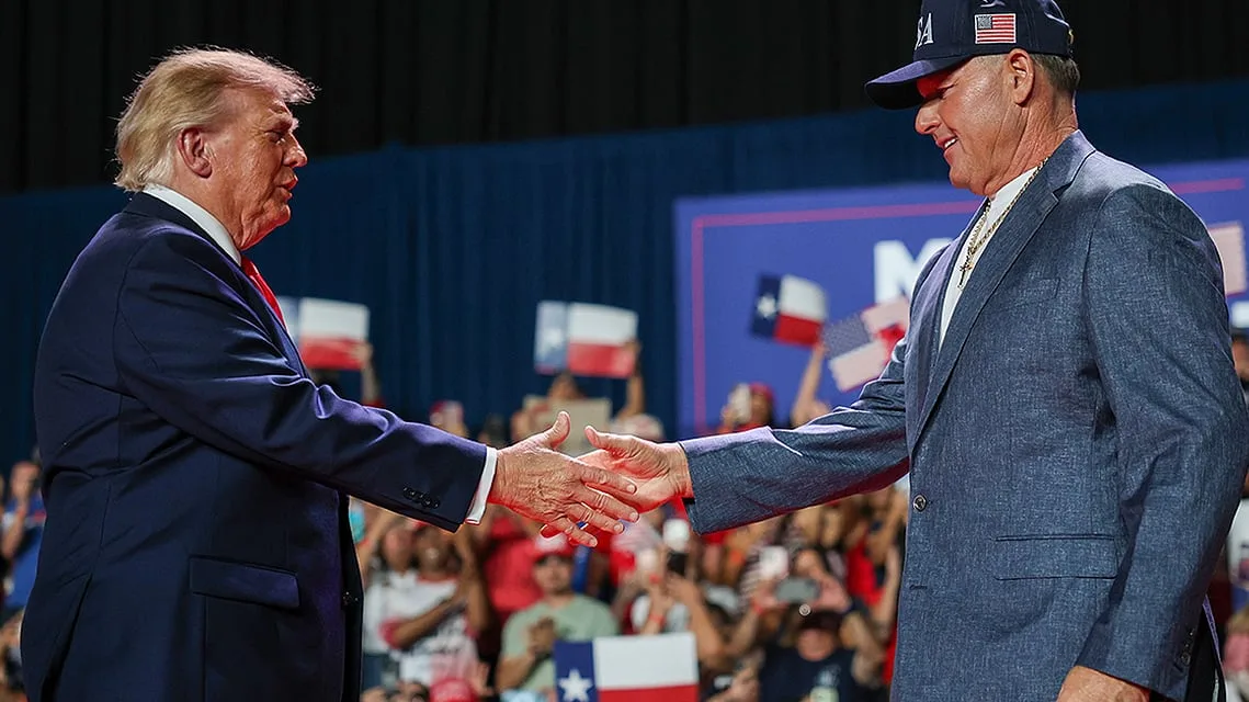 Trump says he'll award former Blue Jays pitcher Roger Clemens Medal of Freedom