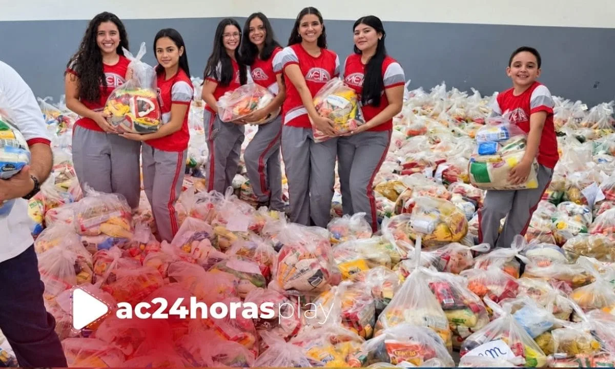 Alunas do Meta mobilizam comunidade e arrecadam alimentos e roupas durante a Olimeta