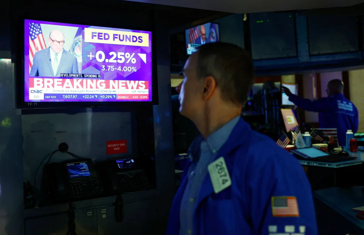 Jornada financiera: las acciones argentinas cayeron hasta 5% en Wall Street tras la suba de tasas de la Reserva Federal
