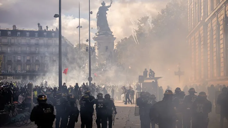 Over 2,000 arrested during protests across France