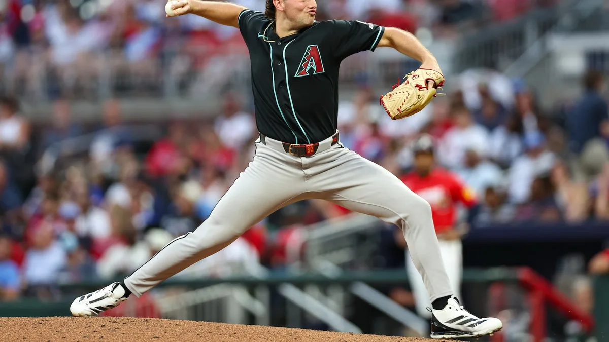 Pfaadt throws 7 innings in the Diamondbacks' 2-0 victory over the Braves