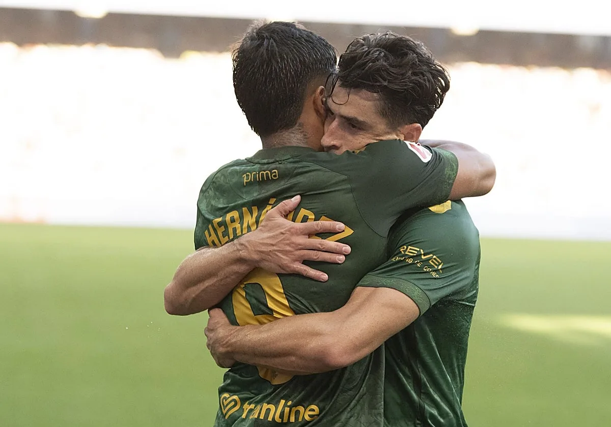 Marc Roca, titularidad y empate en su partido cien con el Betis