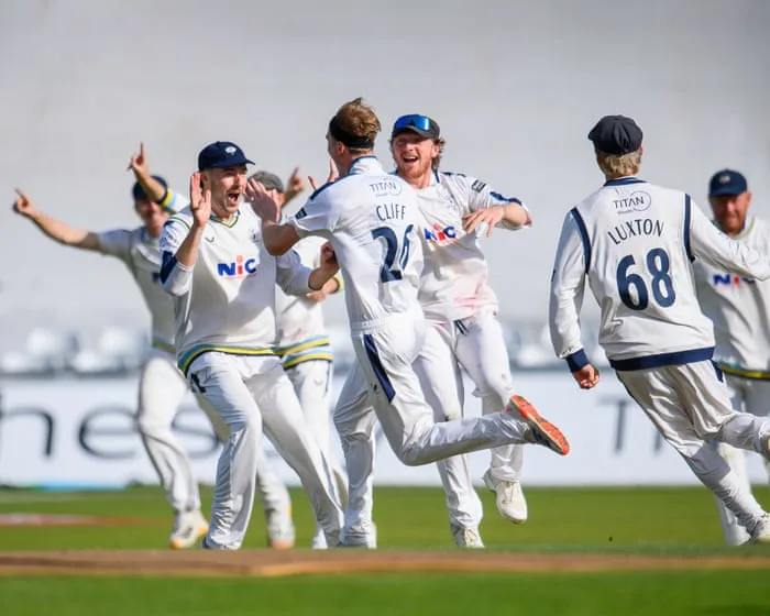 Yorkshire v Somerset, Sussex v Notts and more: County Championship cricket, day two – live