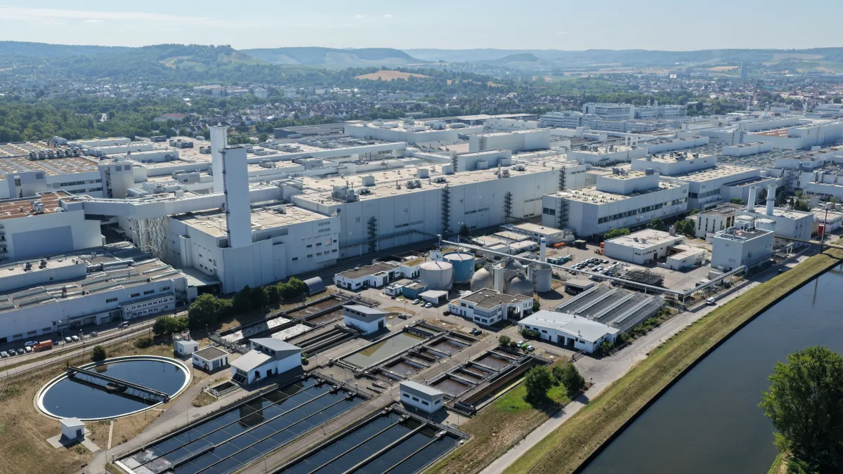 Business-Ticker: Audi will mit Betriebsrat über weitere Einsparungen verhandeln