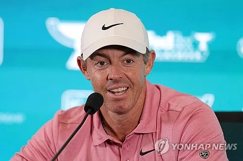 매킬로이 "LIV 골프 선수들, 가치가 있나?"…평가절하