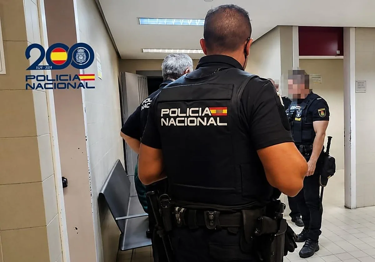 Detenido por intentar acceder a un puesto de enfermero con un título falso