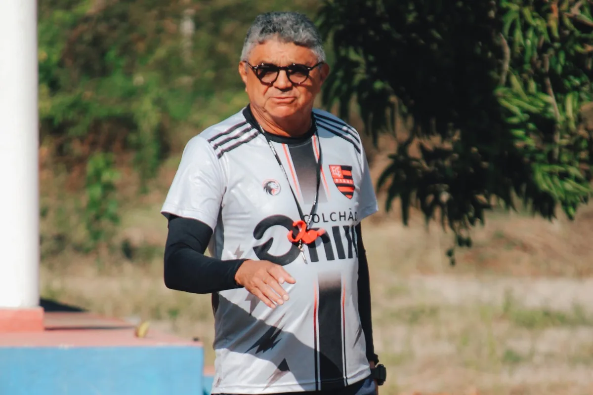 Flávio Araújo faz saldo da pré-temporada do Flamengo-PI e tem indefinição sobre equipe titular