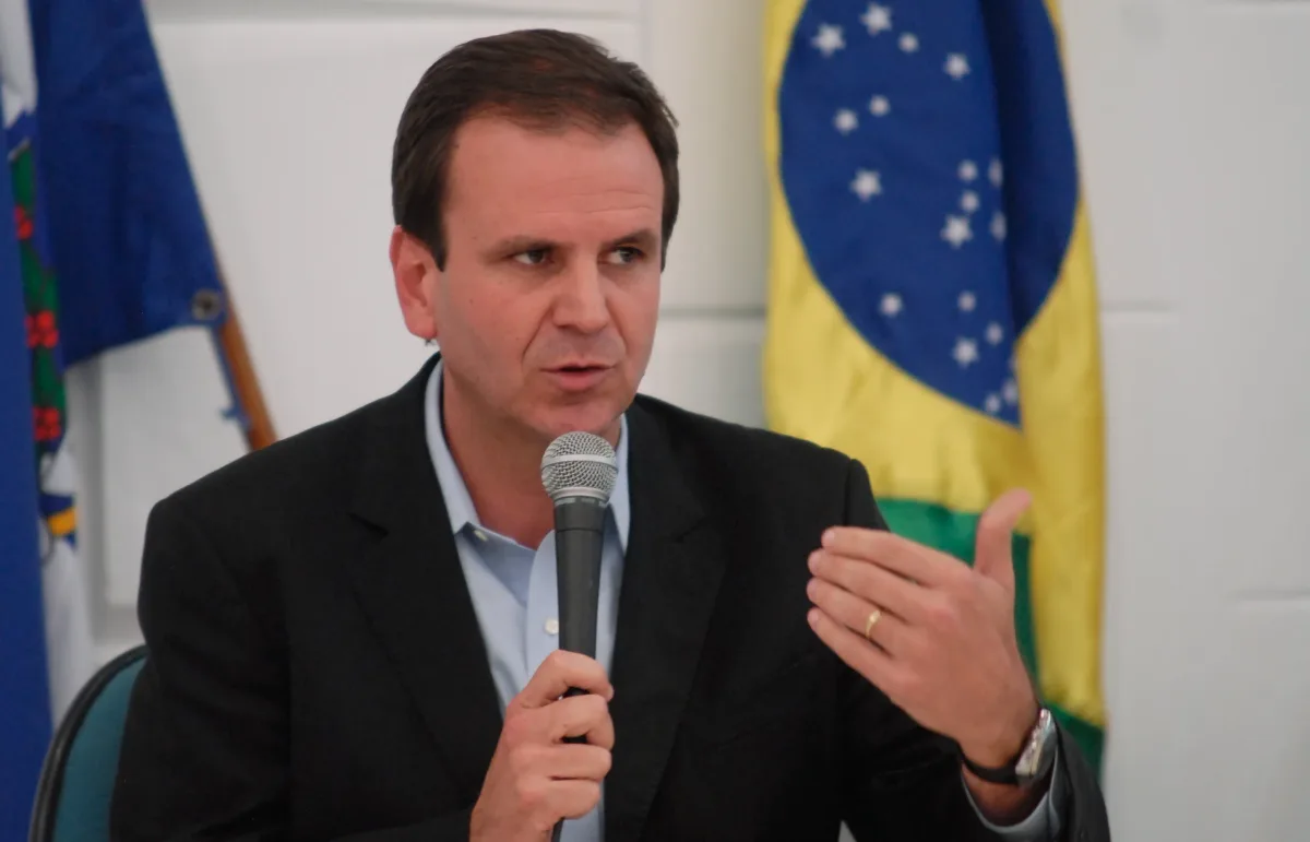 Paes reconhece fim da disputa no RJ após decisões judiciais; Ruas deve ser declarado governador
